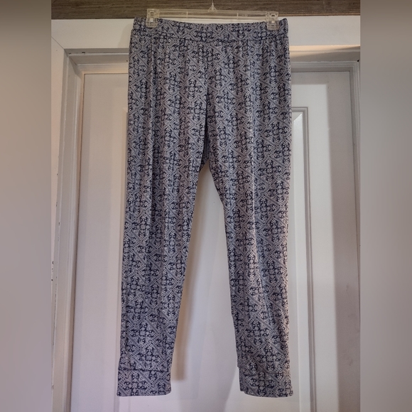 Women's Lucky Brand Sleep Pants - Picture 5 of 6